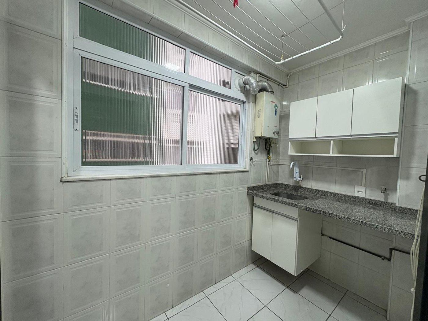 Apartamento com 2 dormitórios à venda, 85 m² por R$ 458.000,00 - Itararé - São Vicente/SP