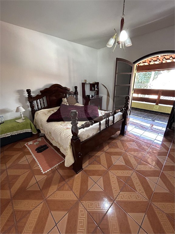 Sobrado à venda com 3 quartos em Tremembé, São Paulo, SP