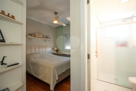 Apartamento à venda com 4 quartos, sendo 3 suítes,  em Vila Romana, São Paulo, SP