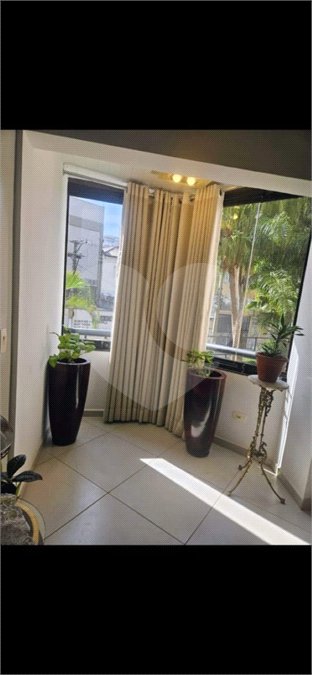 Apartamento à venda com 3 quartos, sendo 1 suíte, em Santana, São Paulo, SP