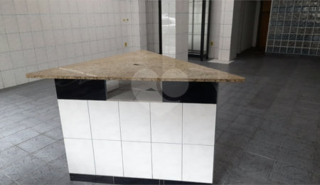 Loja à venda ou para alugar em Santana, São Paulo, SP