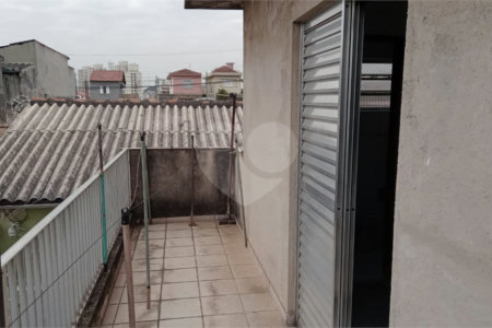 Casa de Vila à venda com 4 quartos, sendo 1 suíte, em Vila Mazzei, São Paulo, SP