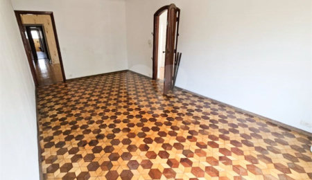 Casa à venda com 3 quartos, sendo 1 suíte,  em Vila Maria Alta, São Paulo, SP