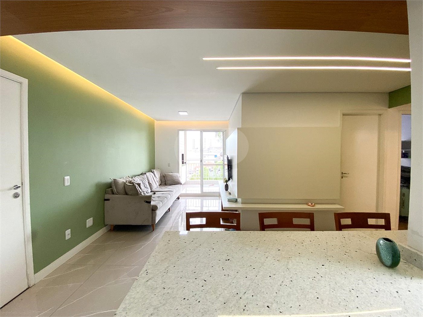 Apartamento à venda com 3 quartos, sendo 1 suíte, em Vila Paiva, São Paulo, SP