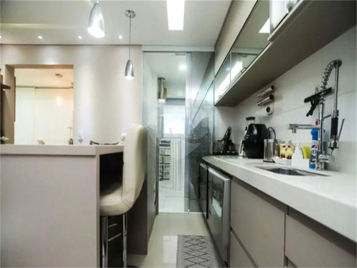 Apartamento à venda com 2 quartos, sendo 1 suíte, em Barra Funda, São Paulo, SP