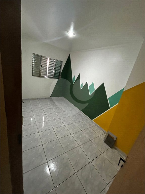 Sobrado à venda com 4 quartos, sendo 2 suítes, em Parque Sonia, São Paulo, SP