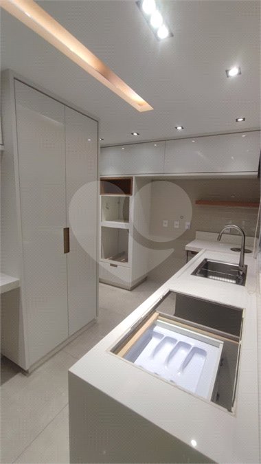 Apartamento para alugar com 3 suítes em Baeta Neves, São Bernardo do Campo, SP