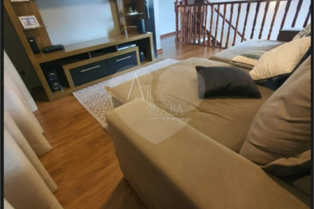 Sobrado à venda com 3 suítes em Condomínio Residencial Santa Helena, Bragança Paulista, SP