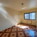 Apartamento à venda com 4 quartos, sendo 1 suíte, em Tijuca, Rio de Janeiro, RJ