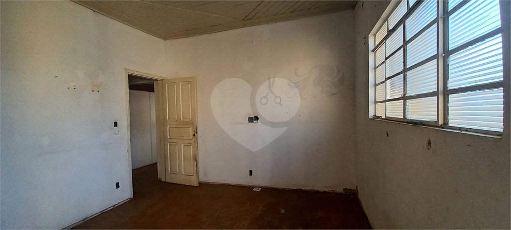 Casa Térrea à venda com 3 quartos em Ipiranga, Ribeirão Preto, SP
