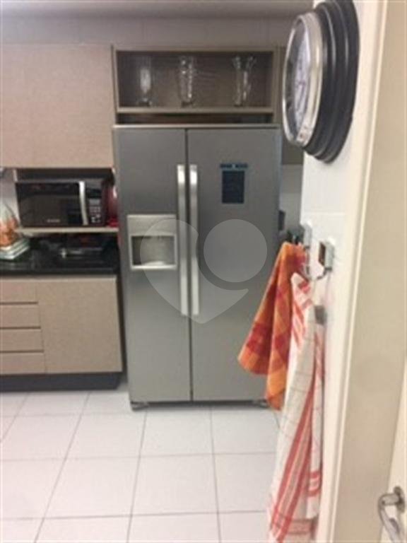 Apartamento à venda com 3 suítes em Campo Belo, São Paulo, SP