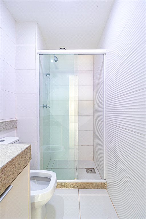 Apartamento à venda com 3 quartos, sendo 2 suítes, em Lagoa, Rio de Janeiro, RJ