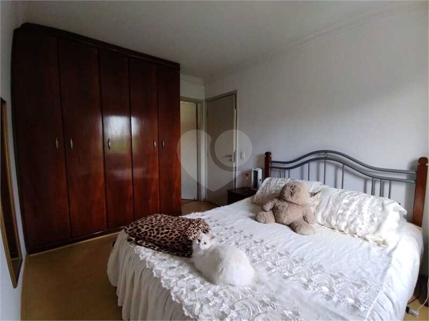 Apartamento à venda com 2 quartos, sendo 1 suíte, em Jardim Itacolomi, São Paulo, SP