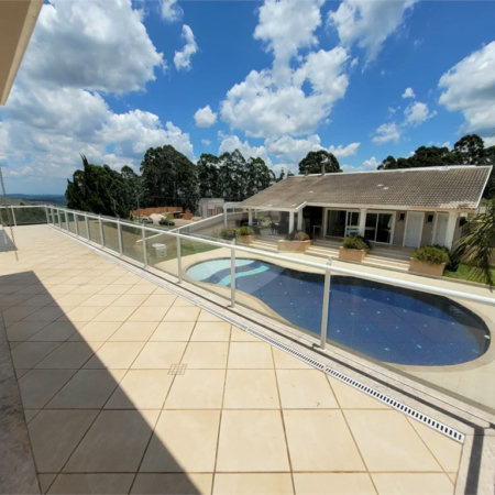 Casa à venda com 3 suítes no condomínio Colinas de Inhandjara, Itupeva - SP