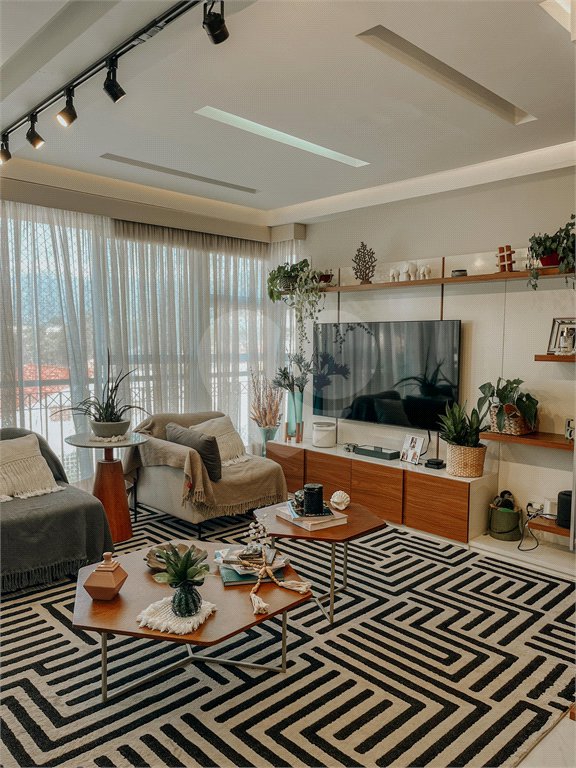 Apartamento à venda com 3 quartos, sendo 1 suíte, em Campo Grande, Rio de Janeiro, RJ
