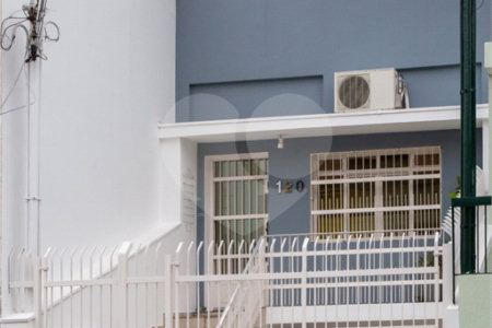 Casa à venda com 3 quartos, sendo 1 suíte, em Mirandópolis, São Paulo, SP