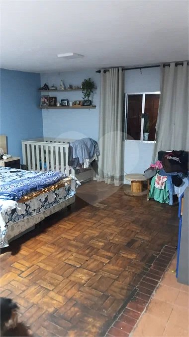 IMÓVEL COM SOBRADO + OUTRA CASA NO TERRENO, ÓTIMA PARA RENDA OU FAMÍLIA GRANDE