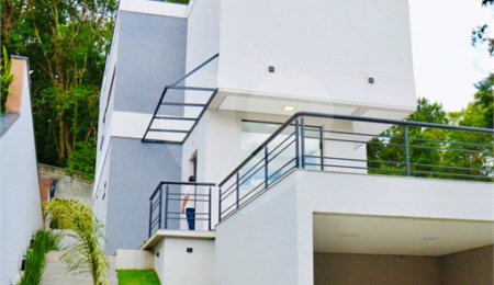 Casa à venda com 3 suítes no condomínio Quintas da Boa Vista, Atibaia - SP