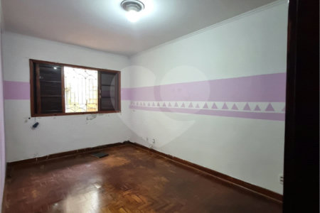 Casa à venda com 3 quartos, sendo 1 suíte,  em Jardim Leonor Mendes de Barros, São Paulo, SP