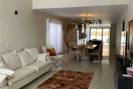 Casa à venda com 3 suítes em Taipas de Pedras (mailasqui), São Roque, SP