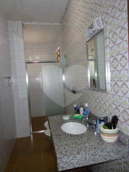 Casa à venda com 3 quartos, sendo 1 suíte,  em Jardim Londrina, São Paulo, SP