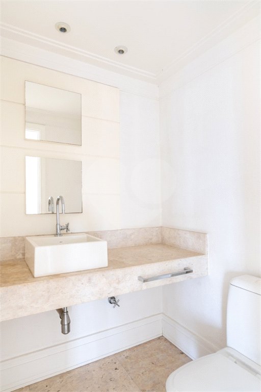 Apartamento à venda com 4 quartos, sendo 3 suítes, em Vila Andrade, São Paulo, SP