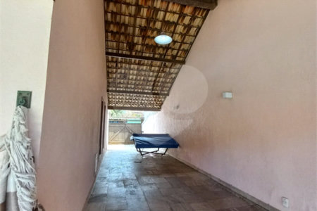 Casa à venda com 4 quartos, sendo 3 suítes,  em Geribá, Armação dos Búzios, RJ