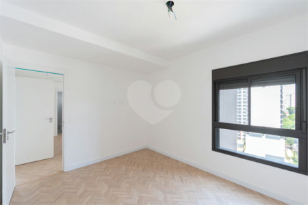 Apartamento à venda com 3 suítes em Vila Clementino, São Paulo, SP