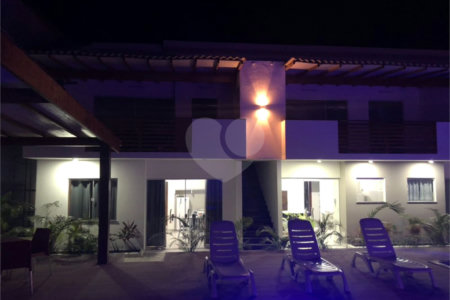 Apartamento à venda com 1 quarto em Orla Norte, Porto Seguro, BA