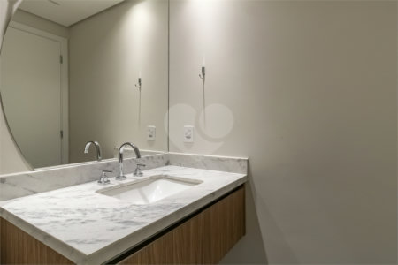 Apartamento à venda com 1 quarto em Vila Cordeiro, São Paulo, SP