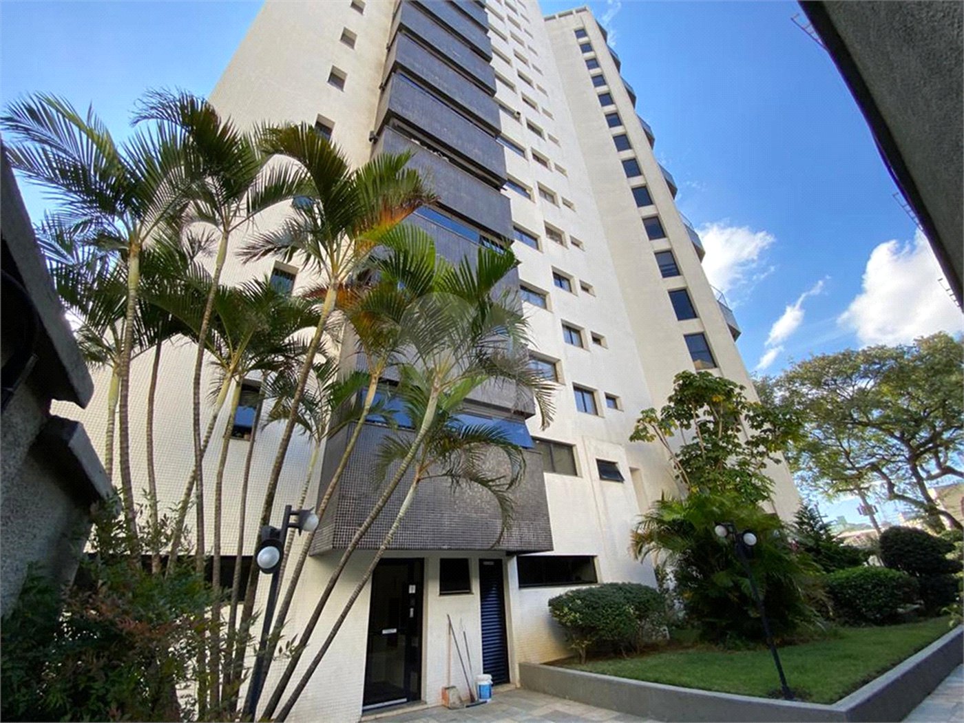 Apartamento com 4 dormitórios, 4 vagas na Agua Fria - Zona Norte - SP