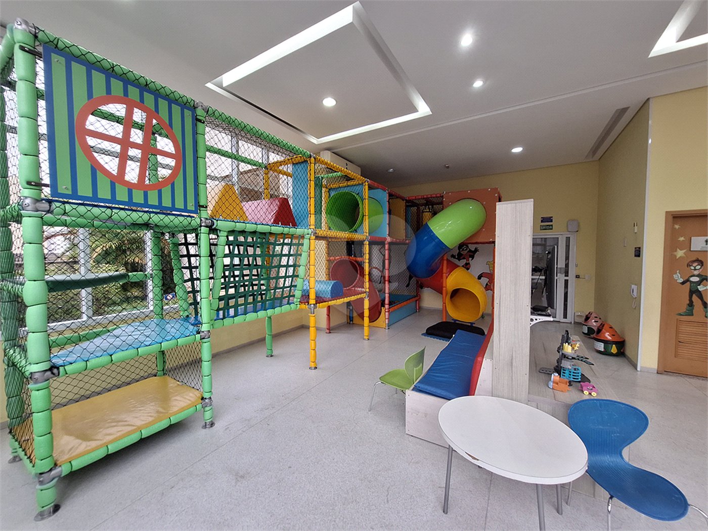 Cobertura à venda ou para alugar com 3 quartos, sendo 2 suítes, em Vila Leonor, São Paulo, SP