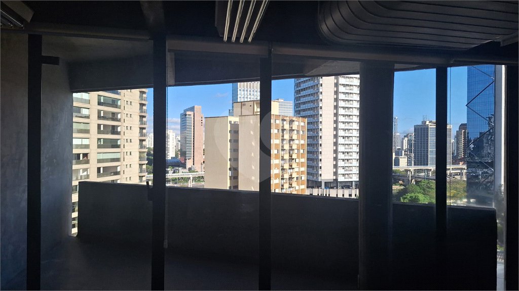 Sala à venda ou para alugar em Real Parque, São Paulo, SP
