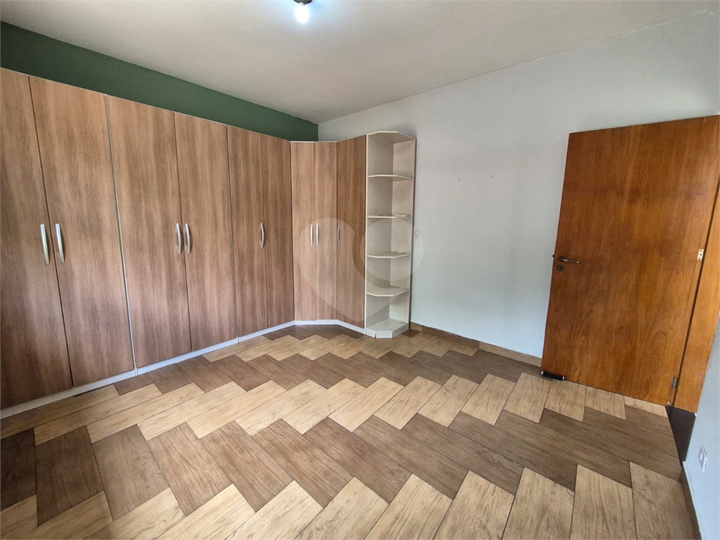 Casa à venda com 2 quartos em Jardim Pinheiros, São Paulo, SP