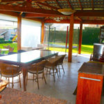 Casa à venda ou para alugar com 5 suítes no condomínio Arataca, São Paulo - SP