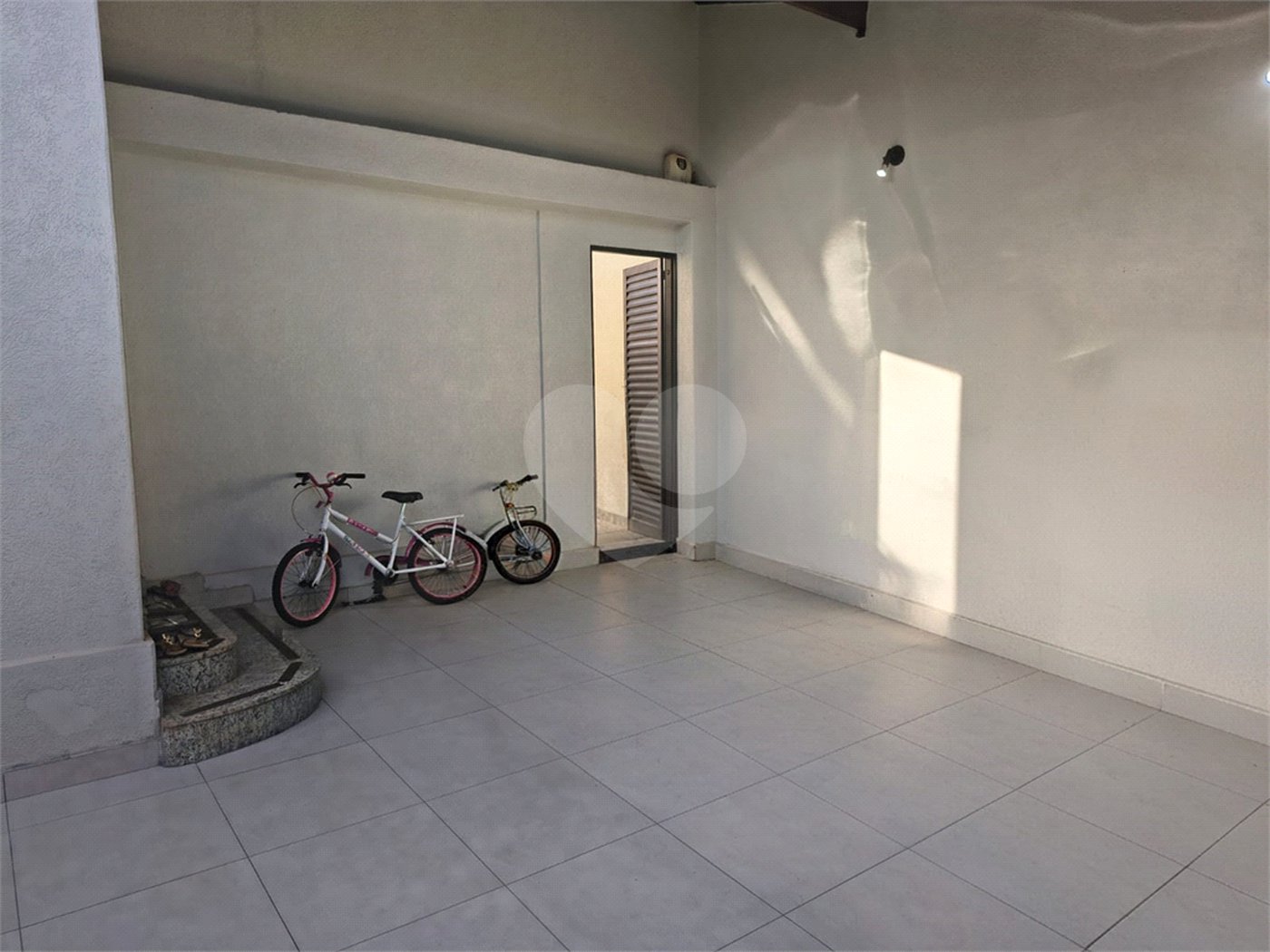 Casa à venda com 2 quartos, sendo 1 suíte,  em Jardim Interlagos, Ribeirão Preto, SP