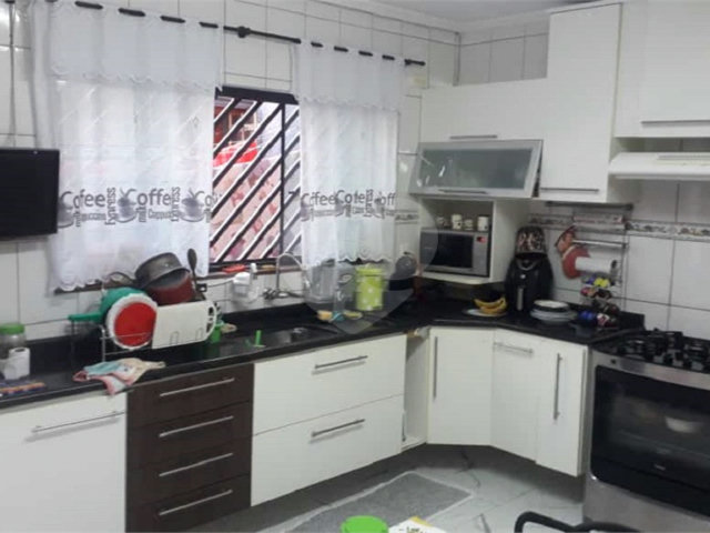 Sobrado à venda com 3 quartos, sendo 1 suíte,  em Vila Guilherme, São Paulo, SP