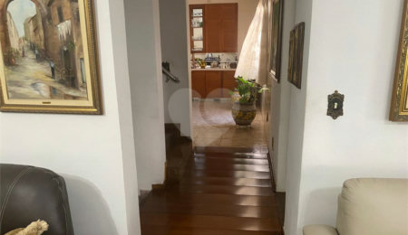 Sobrado à venda com 3 quartos, sendo 1 suíte,  em Tremembé, São Paulo, SP
