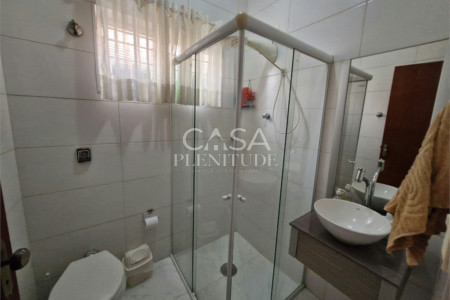 Casa à venda com 2 quartos, sendo 1 suíte,  em Jardim Saira, Sorocaba, SP
