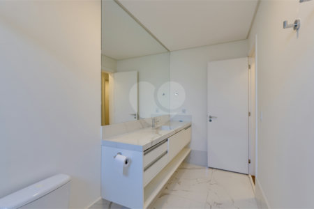 Casa à venda com 4 suítes no condomínio Porto Fino, São Paulo - SP