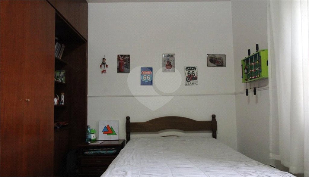 Sobrado à venda com 4 suítes em Vila Cordeiro, São Paulo, SP