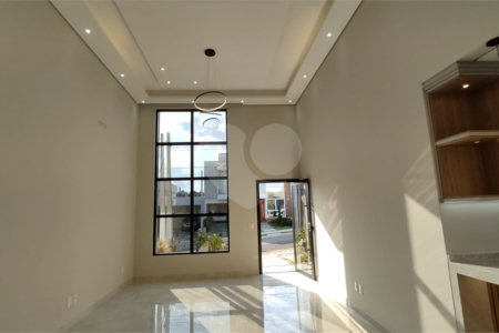 Casa à venda com 3 suítes no condomínio Residencial Viena, Indaiatuba - SP