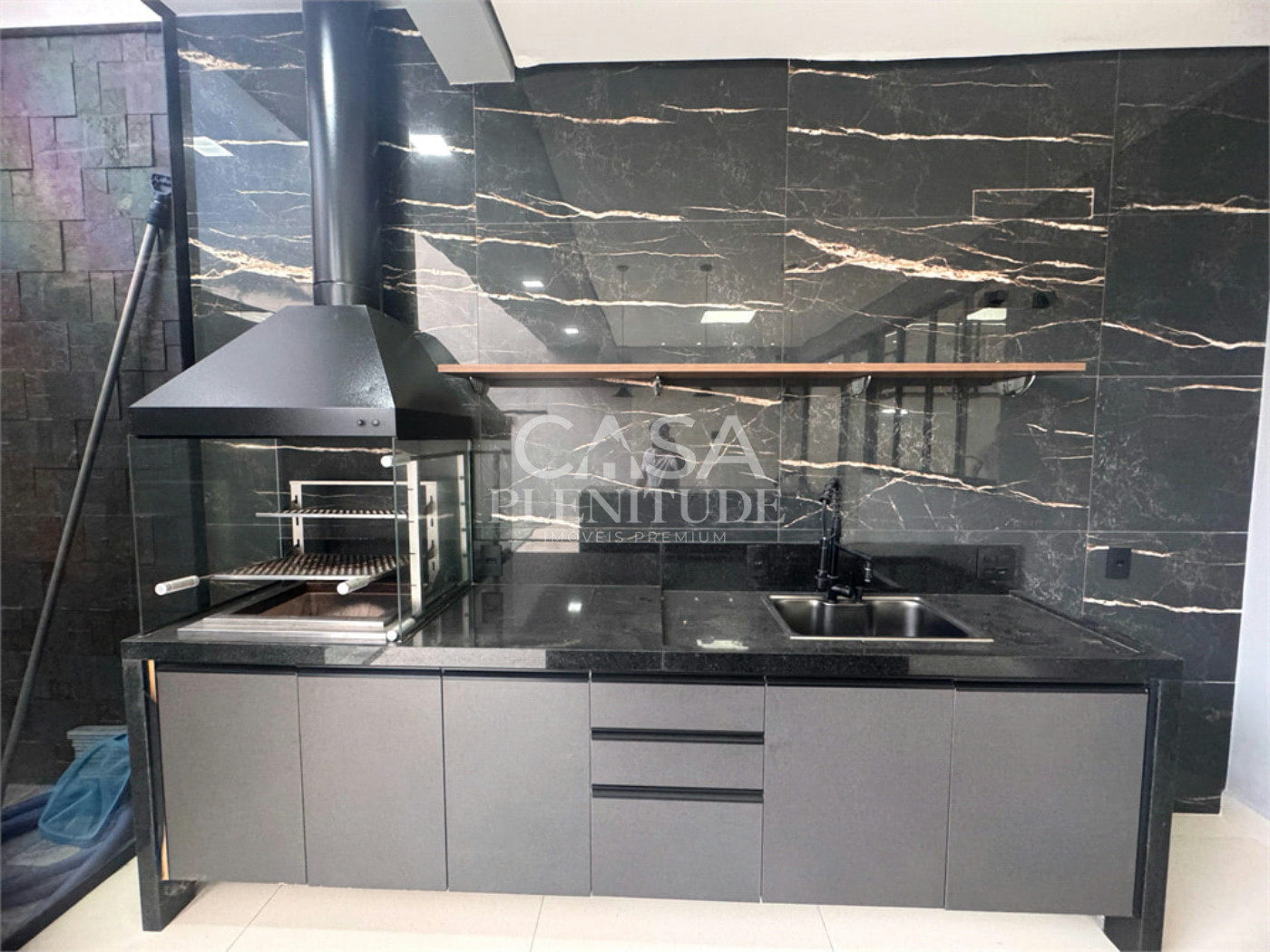 Casa em condomínio à venda com 3 suítes em Wanel Ville, Sorocaba, SP