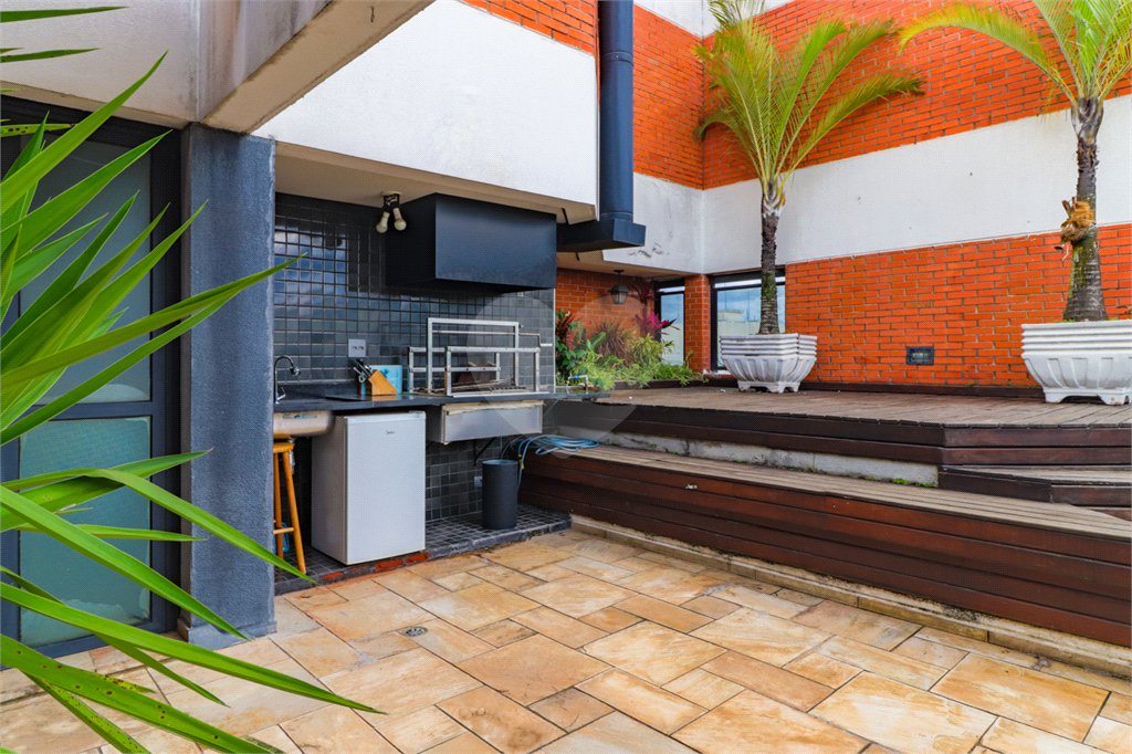 Cobertura à venda com 4 quartos, sendo 2 suítes,  em Perdizes, São Paulo, SP