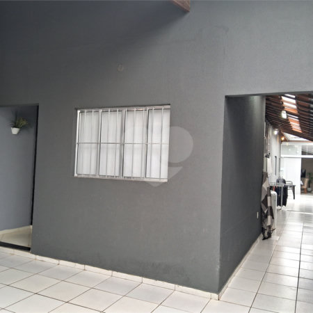 Casa à venda com 3 quartos, sendo 1 suíte, em Núcleo Residencial Professor Carlos Aldrovandi, Indaiatuba, SP