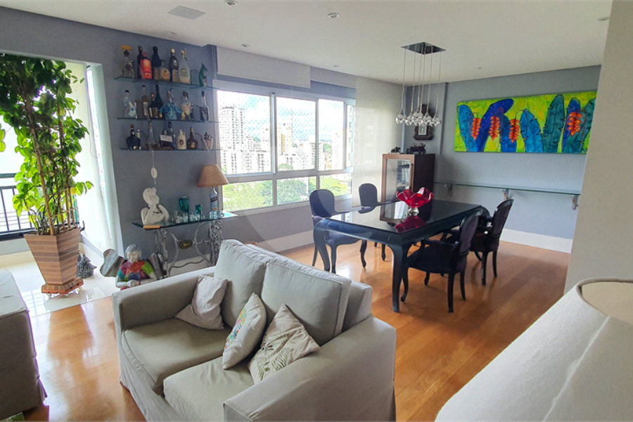 Apartamento à venda com 3 suítes em Morumbi, São Paulo, SP