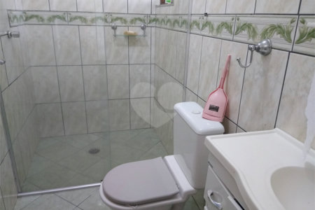 Sobrado à venda com 4 quartos, sendo 3 suítes,  em Vila Monumento, São Paulo, SP