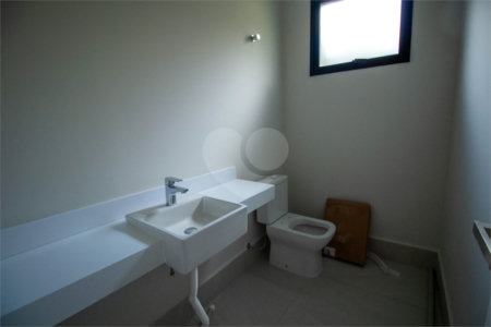 Casa à venda com 5 quartos, sendo 4 suítes, em Vila Darcy Penteado (mailasqui), São Roque, SP