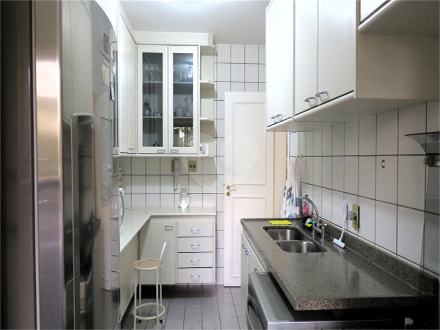 Apartamento à venda com 3 suítes em Vila Suzana, São Paulo, SP