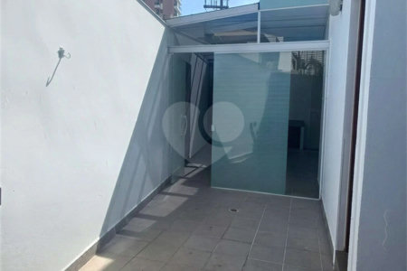 Sobrado à venda com 4 quartos, sendo 2 suítes, em Jardim do Mar, São Bernardo do Campo, SP